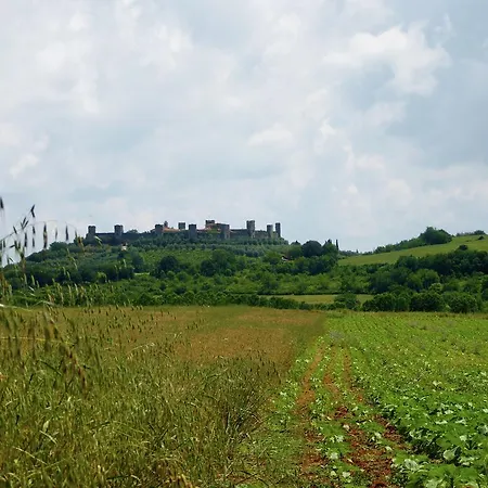 Holiday home Vintage Castle In Monteriggioni Tuscany Near Forest