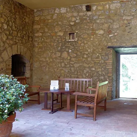 Holiday home Vintage Castle In Monteriggioni Tuscany Near Forest